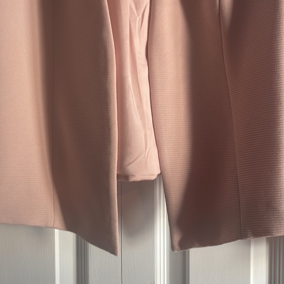 Vest tailor in pink/peach color - Picture 4 of 5